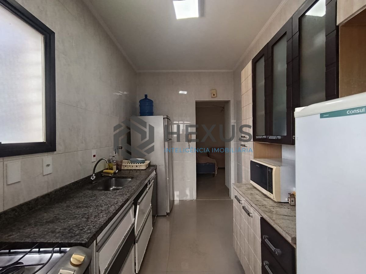Foto 22 de Apartamento com varanda e lazer na Enseada, Guarujá