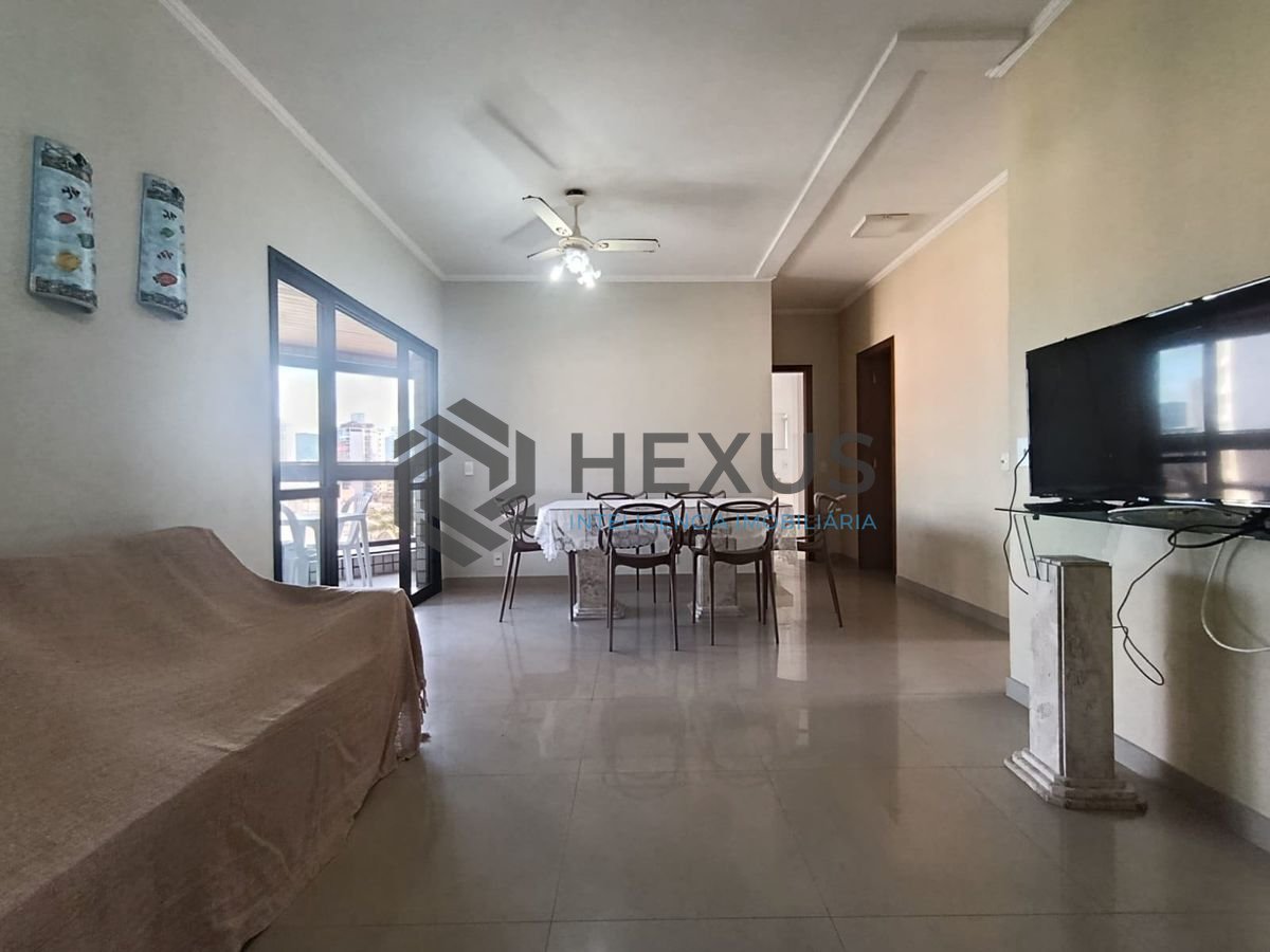 Foto 3 de Apartamento com varanda e lazer na Enseada, Guarujá