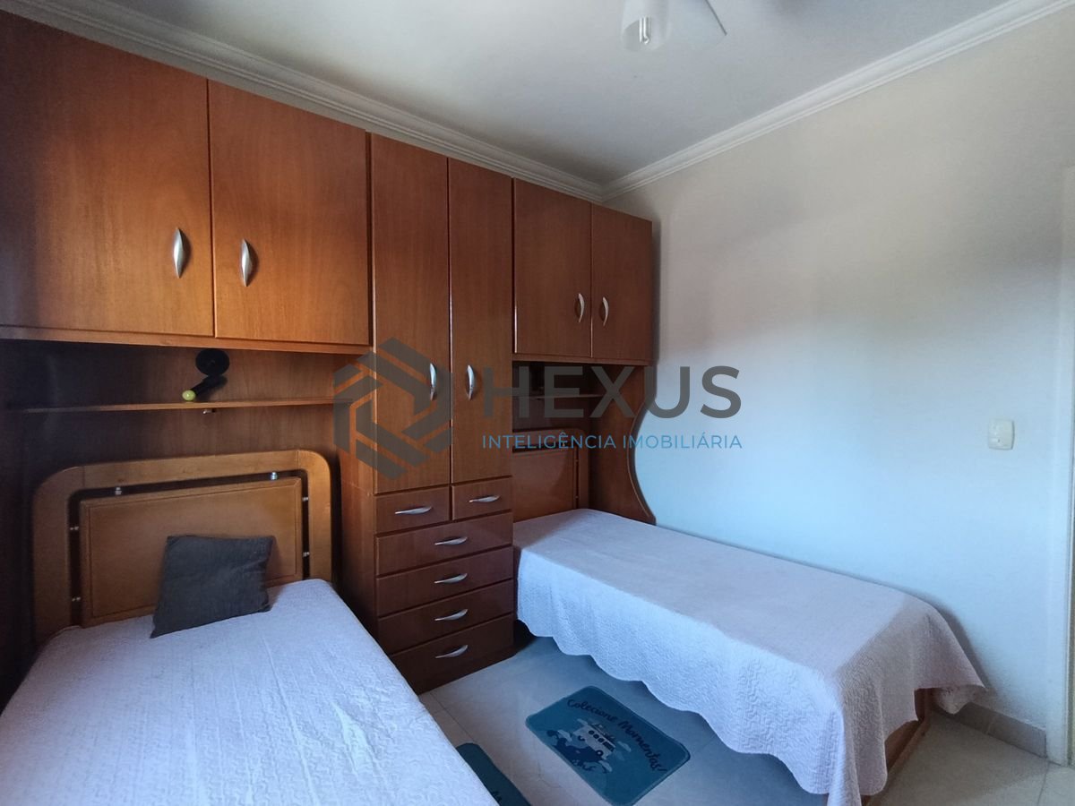 Foto 25 de Apartamento reformado com varanda e lazer a 300m da praia na região do Tortugas na Enseada, Guarujá
