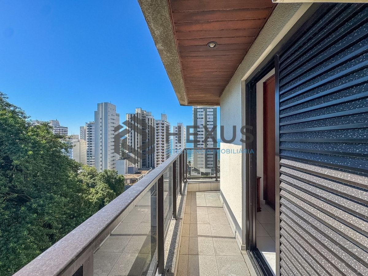 Foto 9 de Apartamento com varanda vista mar e lazer a 200m da praia no Jardim Astúrias, Guarujá