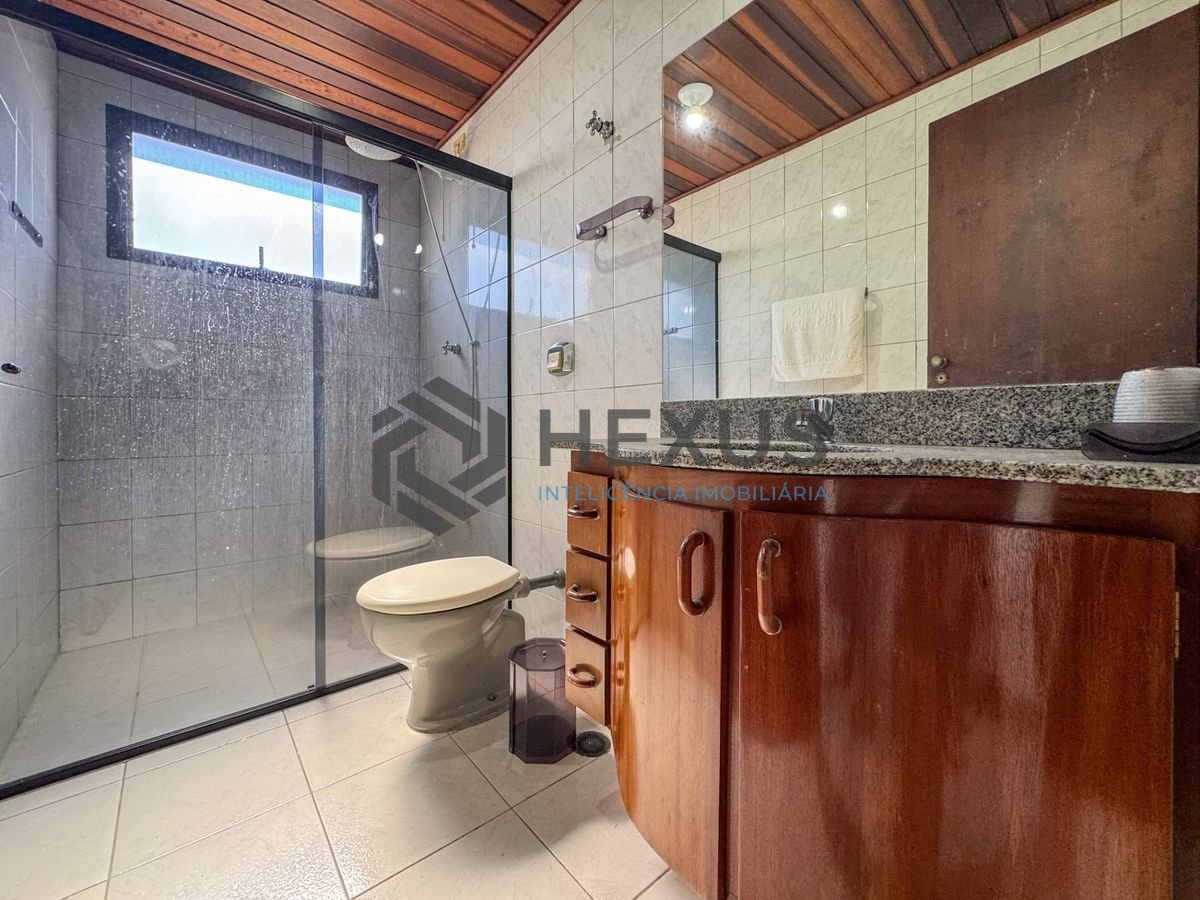 Foto 10 de Apartamento com varanda vista mar e lazer a 200m da praia no Jardim Astúrias, Guarujá