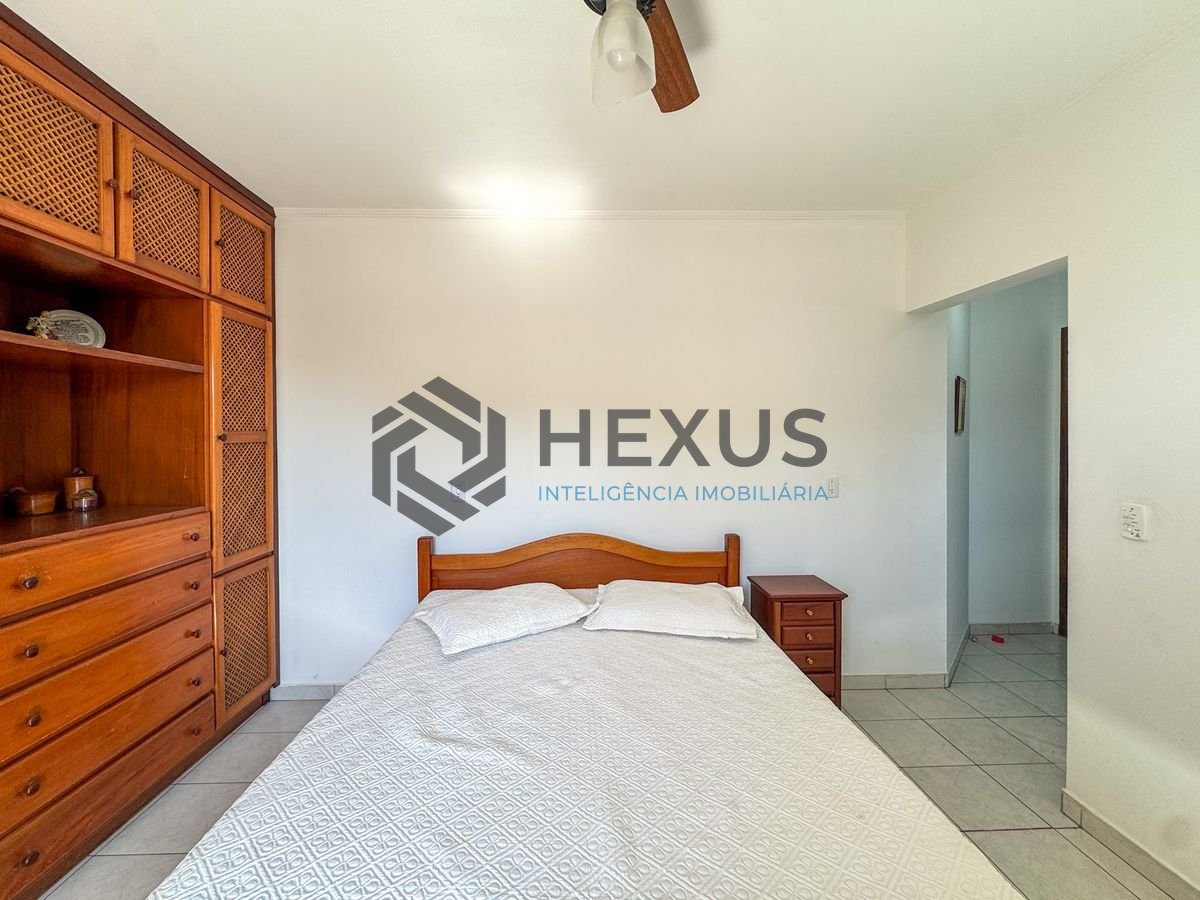 Foto 18 de Apartamento com varanda vista mar e lazer a 200m da praia no Jardim Astúrias, Guarujá