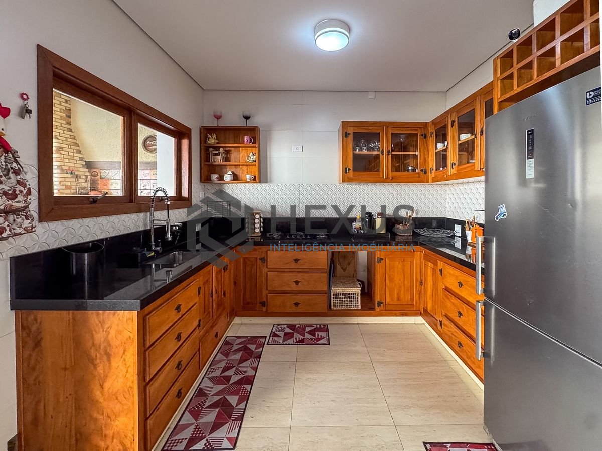 Foto 33 de Casa reformada com lazer no Tombo, Guarujá