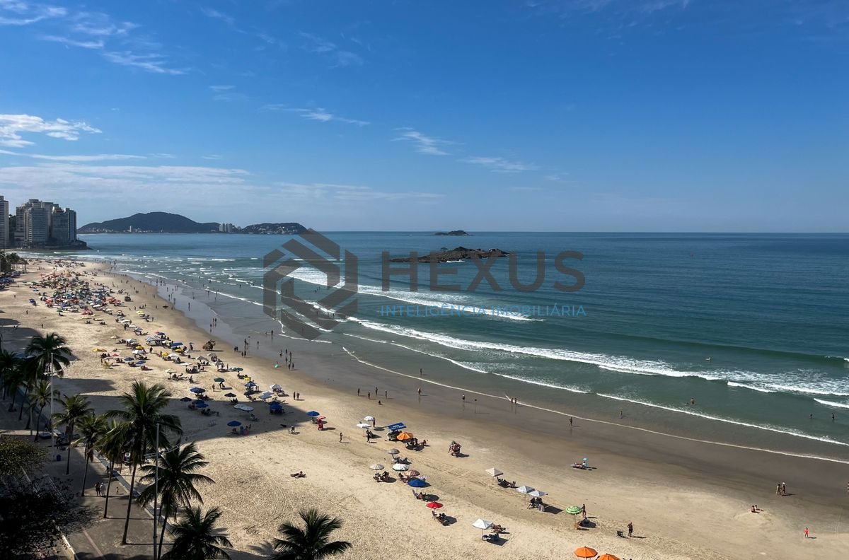 Foto 13 de Apartamento reformado frente mar com varanda vista mar nas Pitangueiras, Guarujá