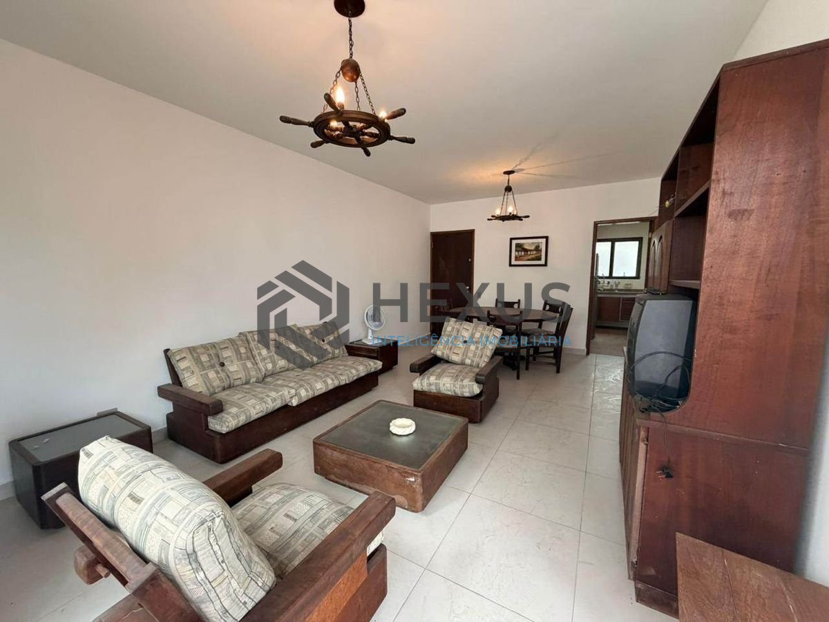 Foto 3 de Apartamento com varanda e lazer a 300m da praia na região do Tortugas na Enseada, Guarujá