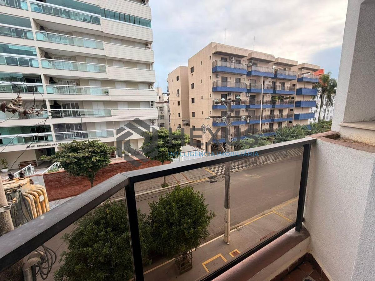 Foto 13 de Apartamento com varanda e lazer a 300m da praia na região do Tortugas na Enseada, Guarujá