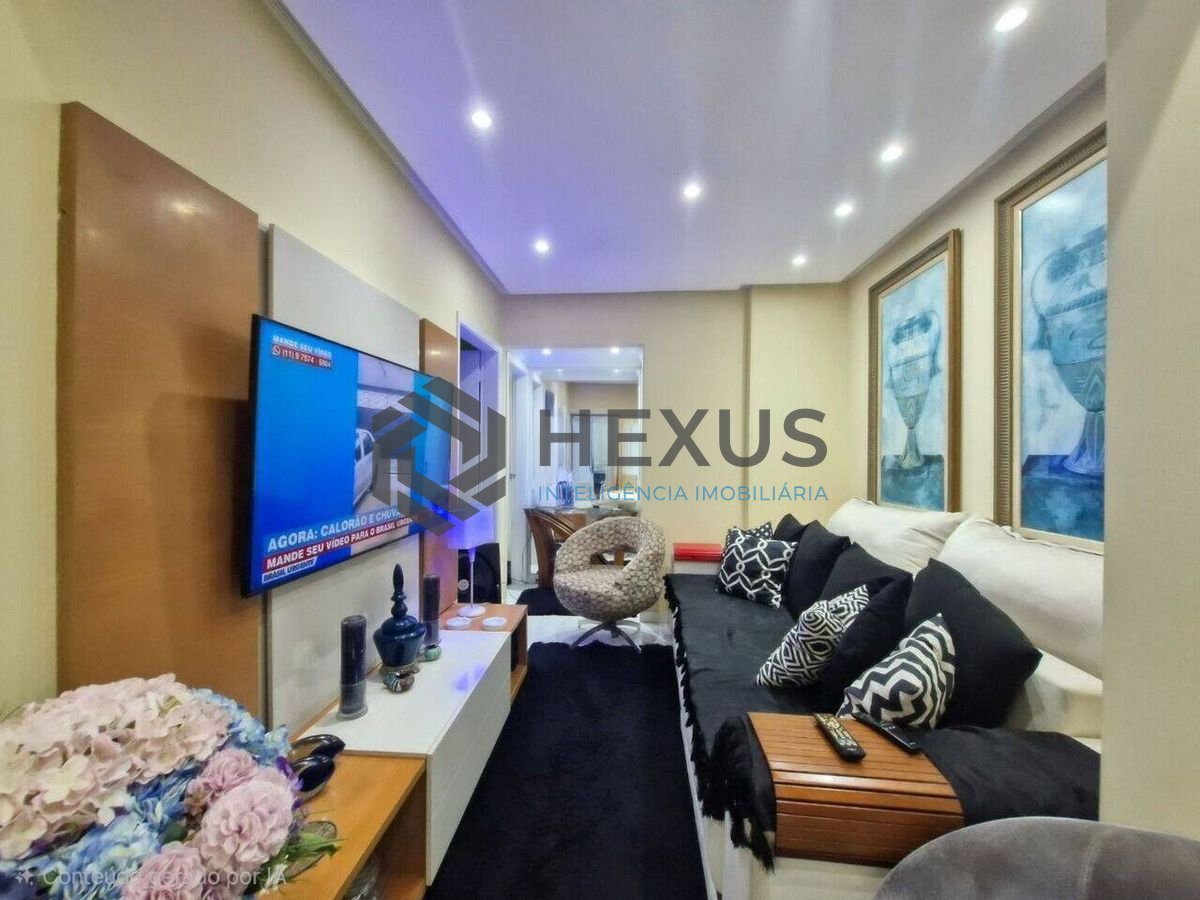 Foto 2 de Apartamento reformado com varanda a 1 quadra da praia nas Pitangueiras, Guarujá