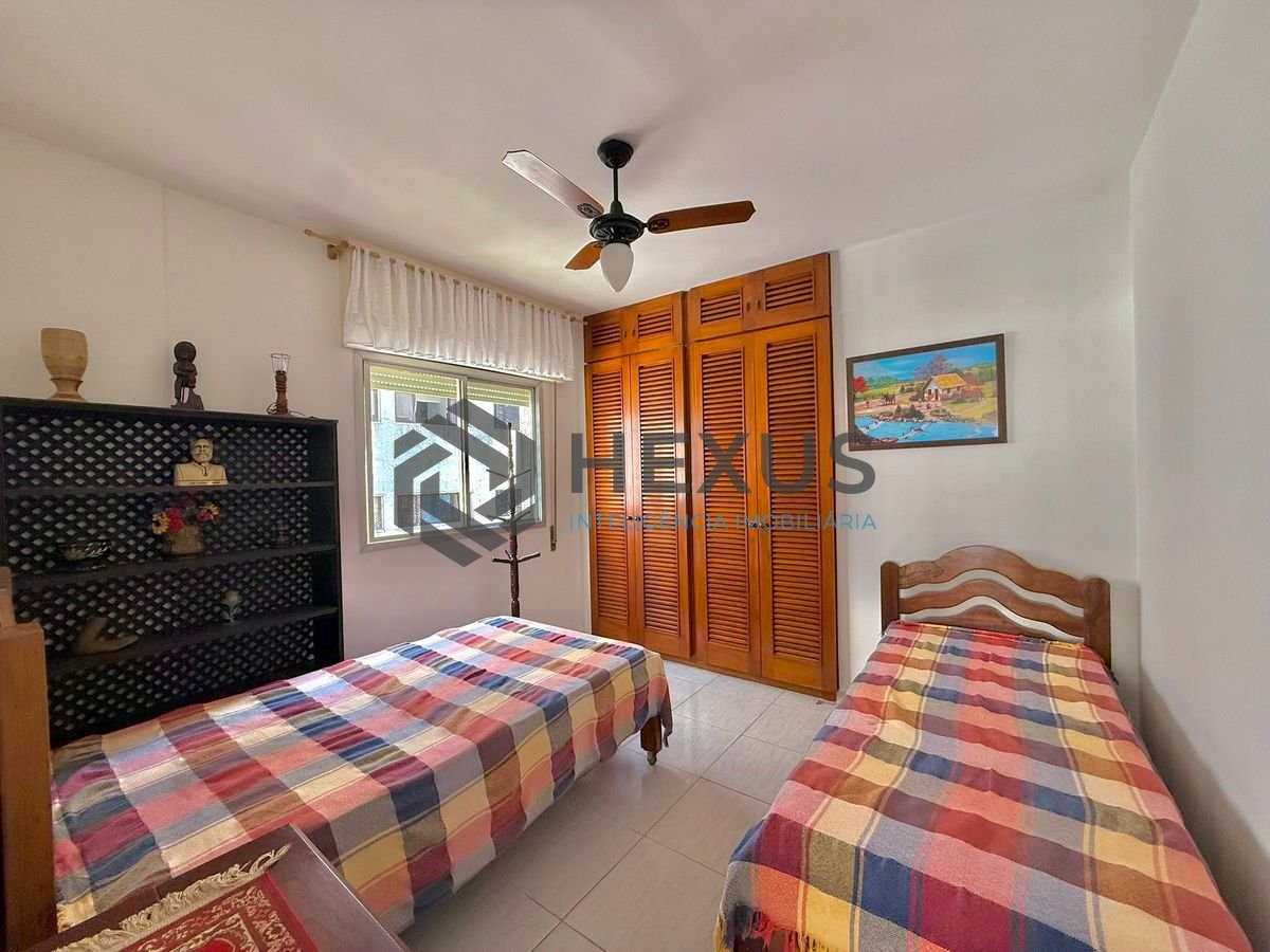 Foto 15 de Apartamento à Venda na Praia das Pitangueiras