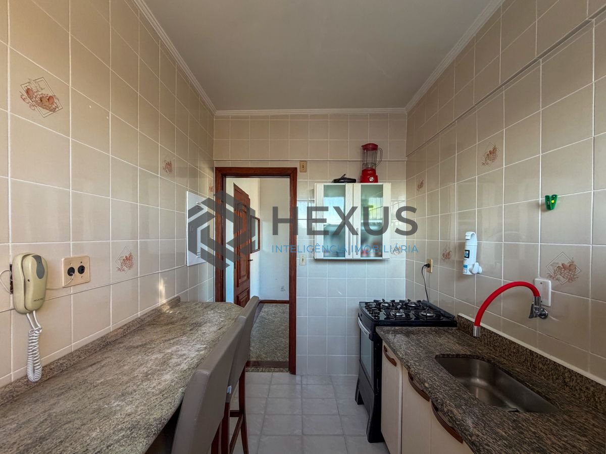 Foto 19 de Apartamento com varanda e lazer a 500m da praia na Enseada, Guarujá