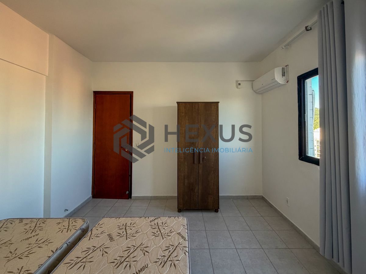 Foto 17 de Apartamento com varanda e lazer a 500m da praia na Enseada, Guarujá