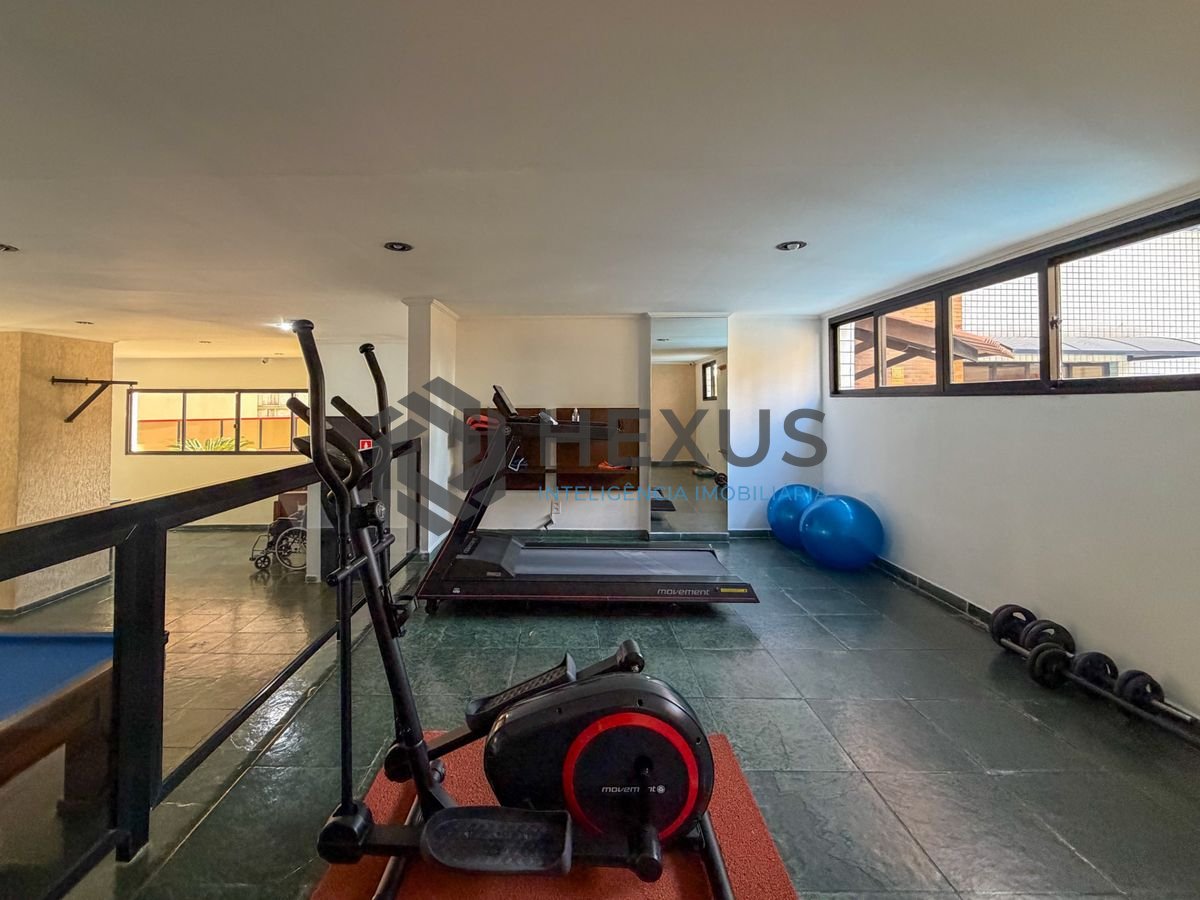 Foto 25 de Apartamento com varanda e lazer a 500m da praia na Enseada, Guarujá