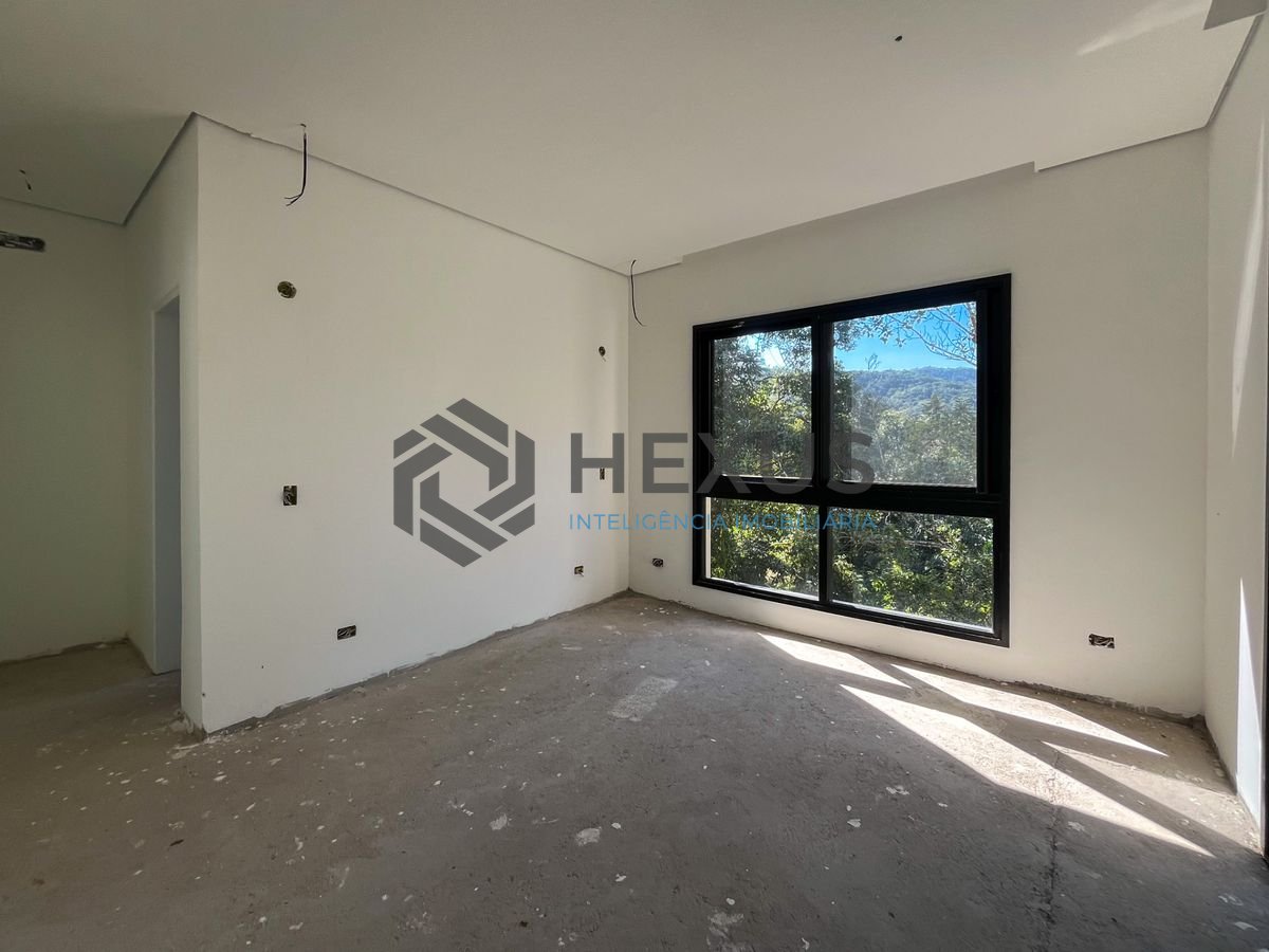 Foto 56 de Casa nova Tela em Branco, 300 mts da praia, no Condomínio Iporanga, Guarujá, SP