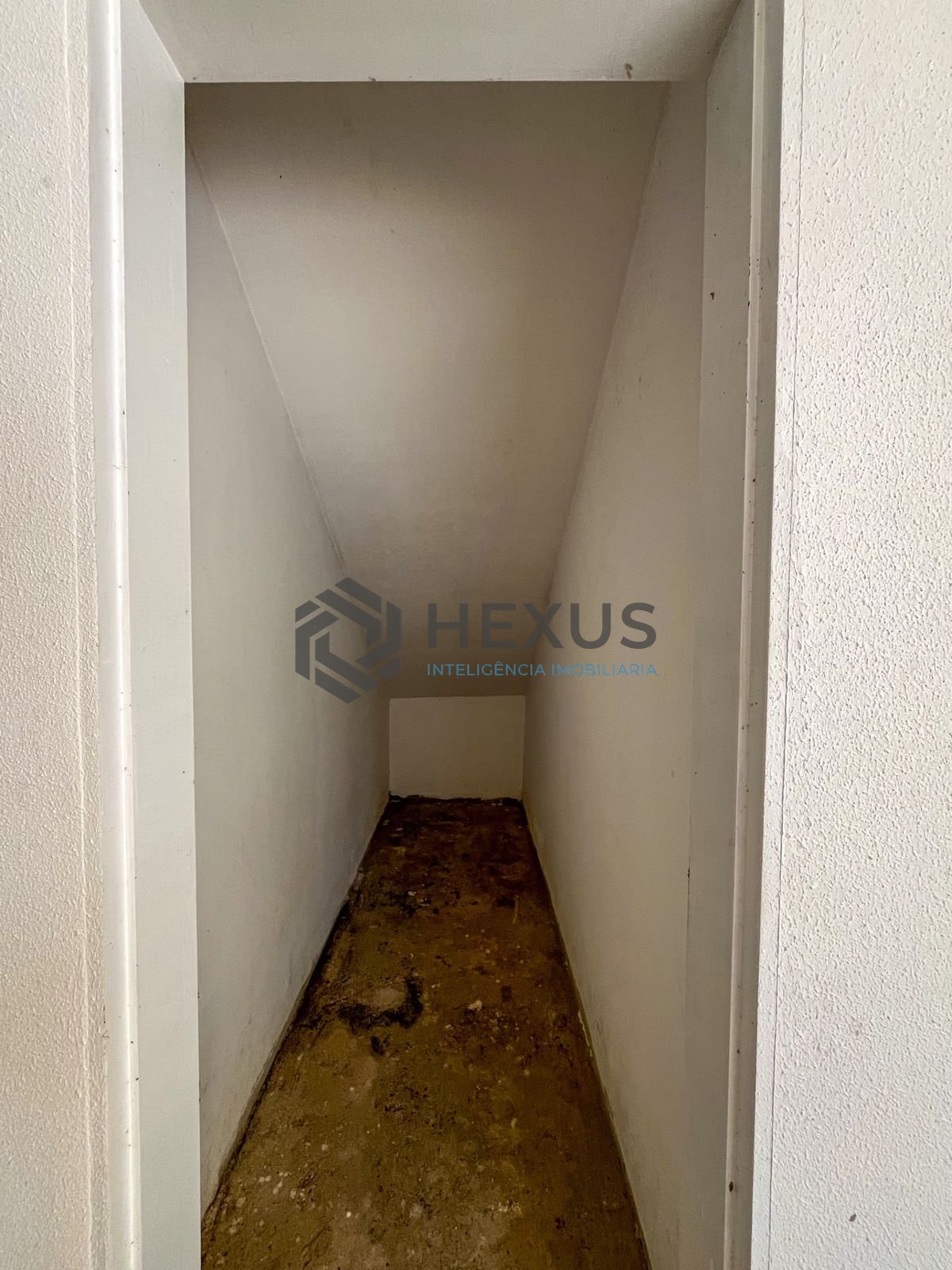 Foto 65 de Casa nova Tela em Branco, 300 mts da praia, no Condomínio Iporanga, Guarujá, SP