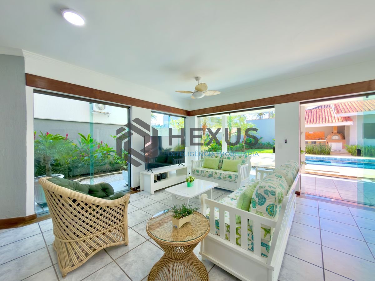 Foto 15 de Casa de alto padrão com piscina e área gourmet no Jardim Acapulco, Guarujá