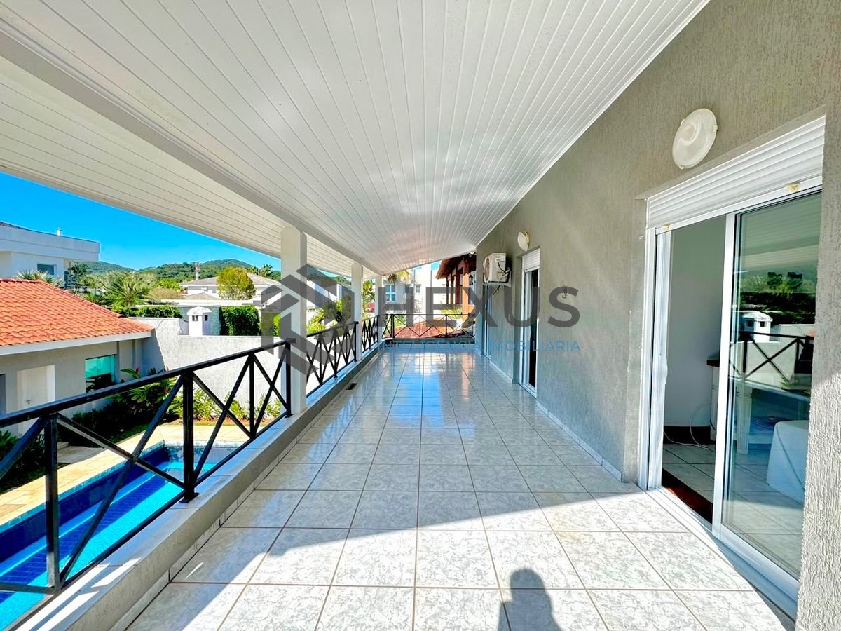 Foto 32 de Casa de alto padrão com piscina e área gourmet no Jardim Acapulco, Guarujá