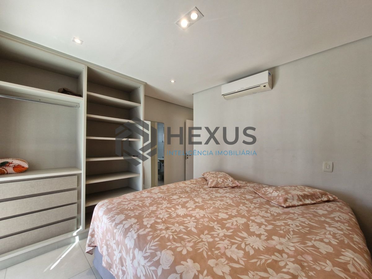 Foto 16 de Apartamento reformado com varanda gourmet vista mar na beira mar no Jardim Astúrias, Guarujá