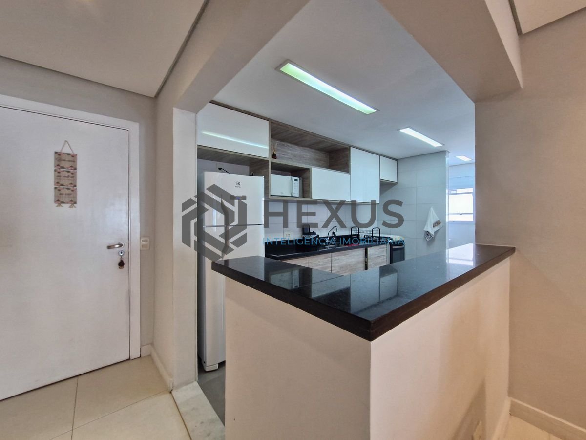 Foto 26 de Apartamento reformado com varanda gourmet vista mar na beira mar no Jardim Astúrias, Guarujá