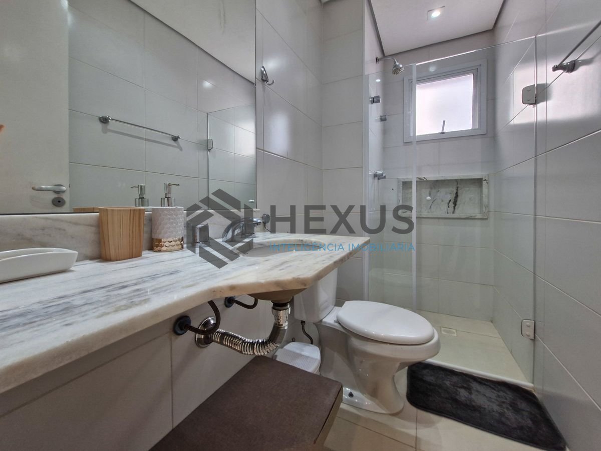 Foto 20 de Apartamento reformado com varanda gourmet vista mar na beira mar no Jardim Astúrias, Guarujá