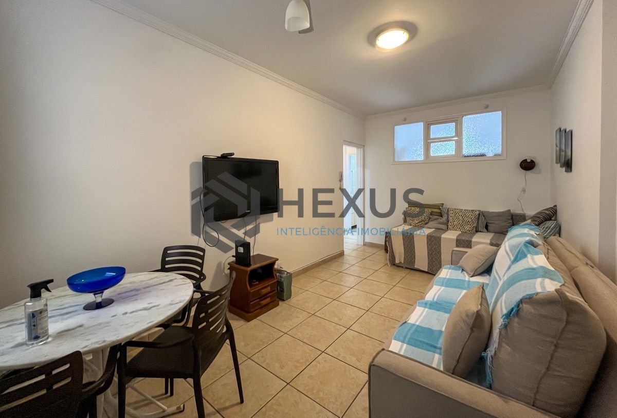 Foto 2 de Apartamento com varanda e lazer a 1 quadra da praia na região da Barra Funda nas Pitangueiras, Guarujá