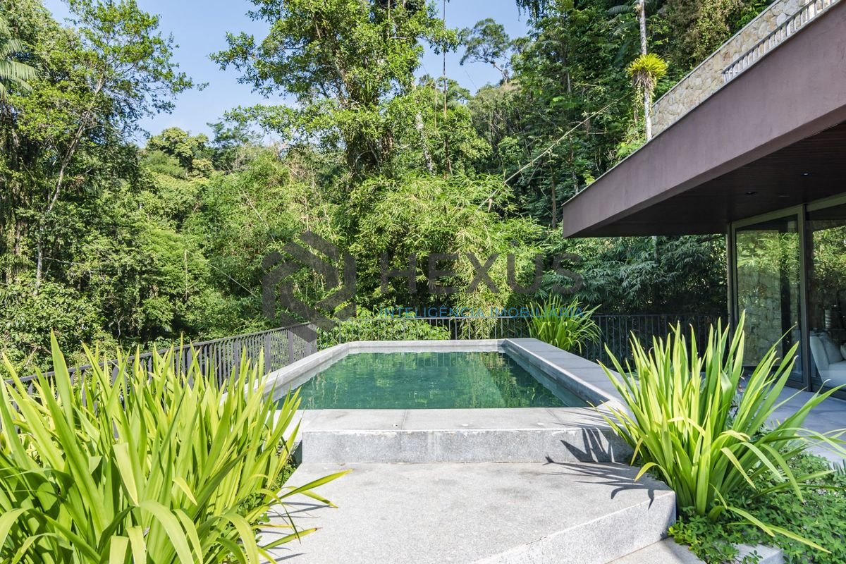 Foto 68 de Casa de praia com piscina e churrasqueira no Sítio São Pedro, Guarujá