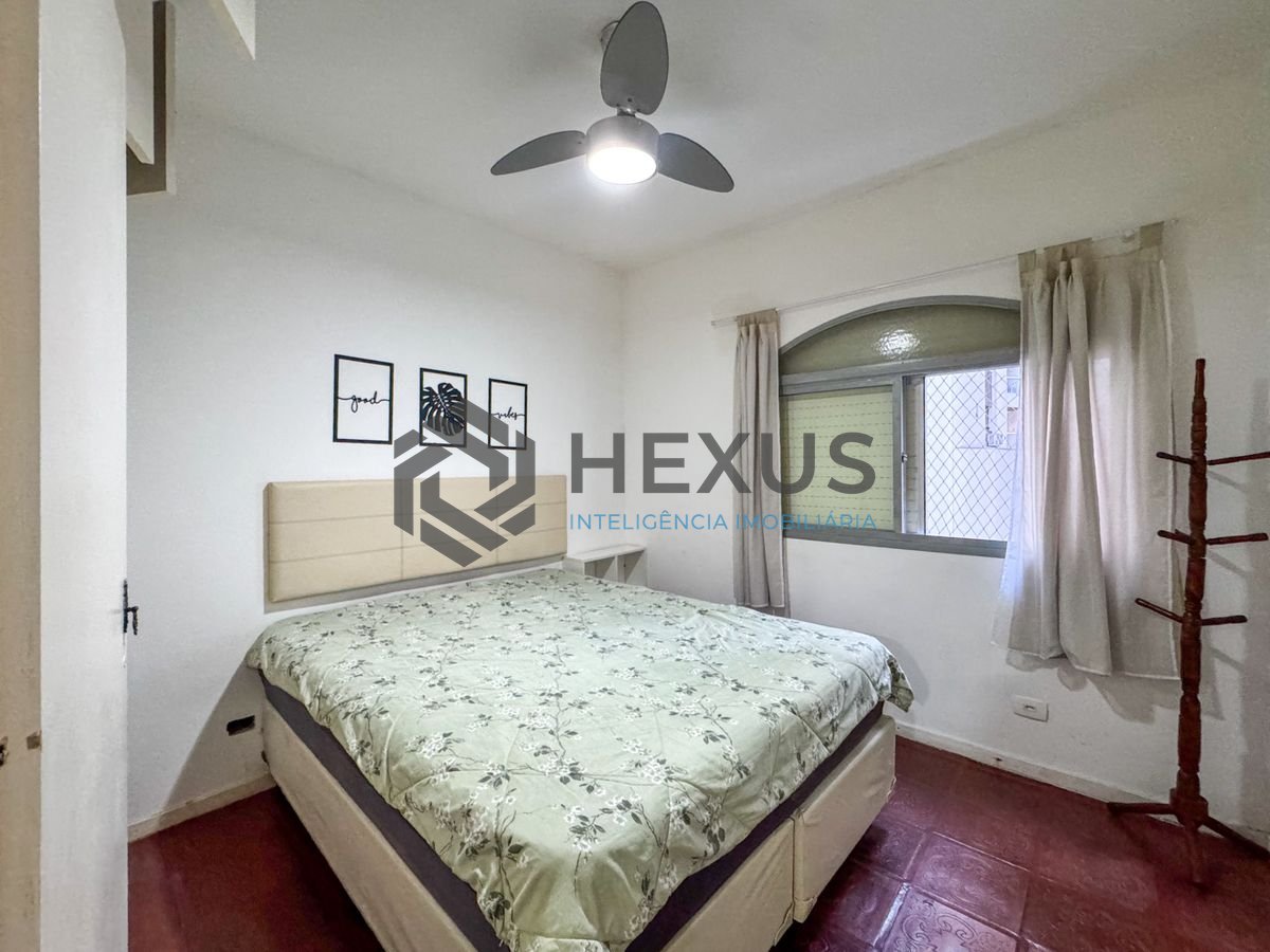 Foto 12 de Apartamento com varanda vista mar e lazer na beira mar da praia nas Pitangueiras, Guarujá