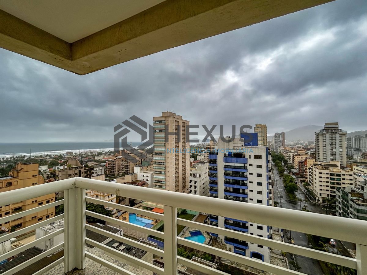 Foto 14 de Apartamento com varanda vista mar e lazer a 300m da praia na região da Brunella na Enseada, Guarujá