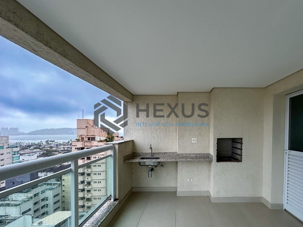 Foto 5 de Apartamento com varanda vista mar e lazer a 300m da praia na região da Brunella na Enseada, Guarujá