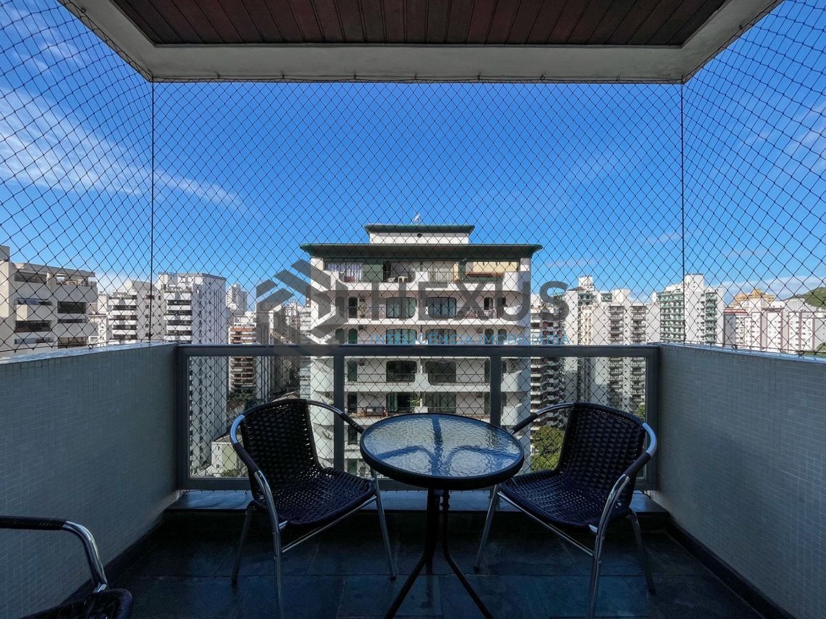 Foto 5 de Apartamento com varanda e lazer na região da Barra Funda nas Pitangueiras, Guarujá