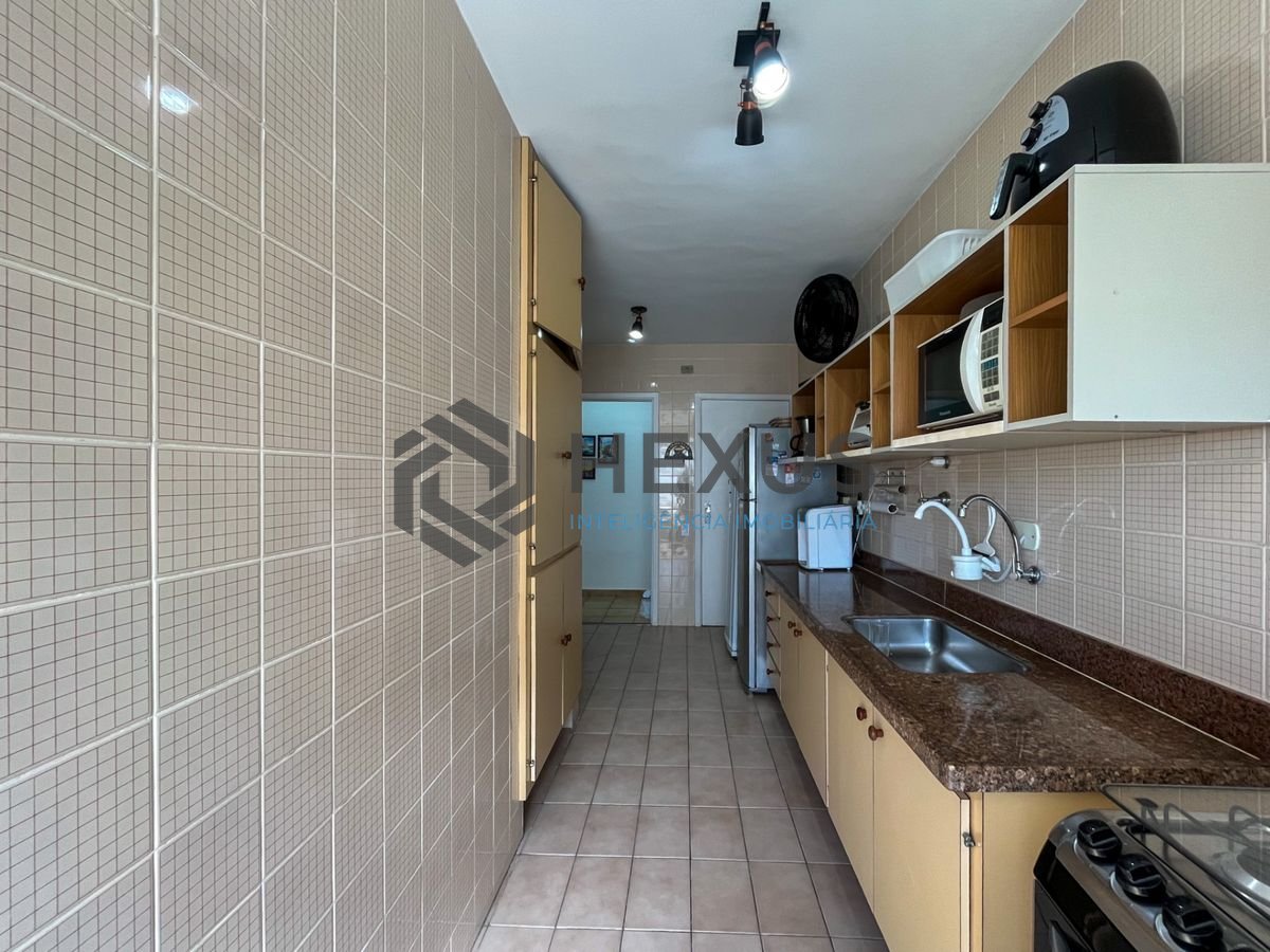 Foto 29 de Apartamento com varanda e lazer na região da Barra Funda nas Pitangueiras, Guarujá