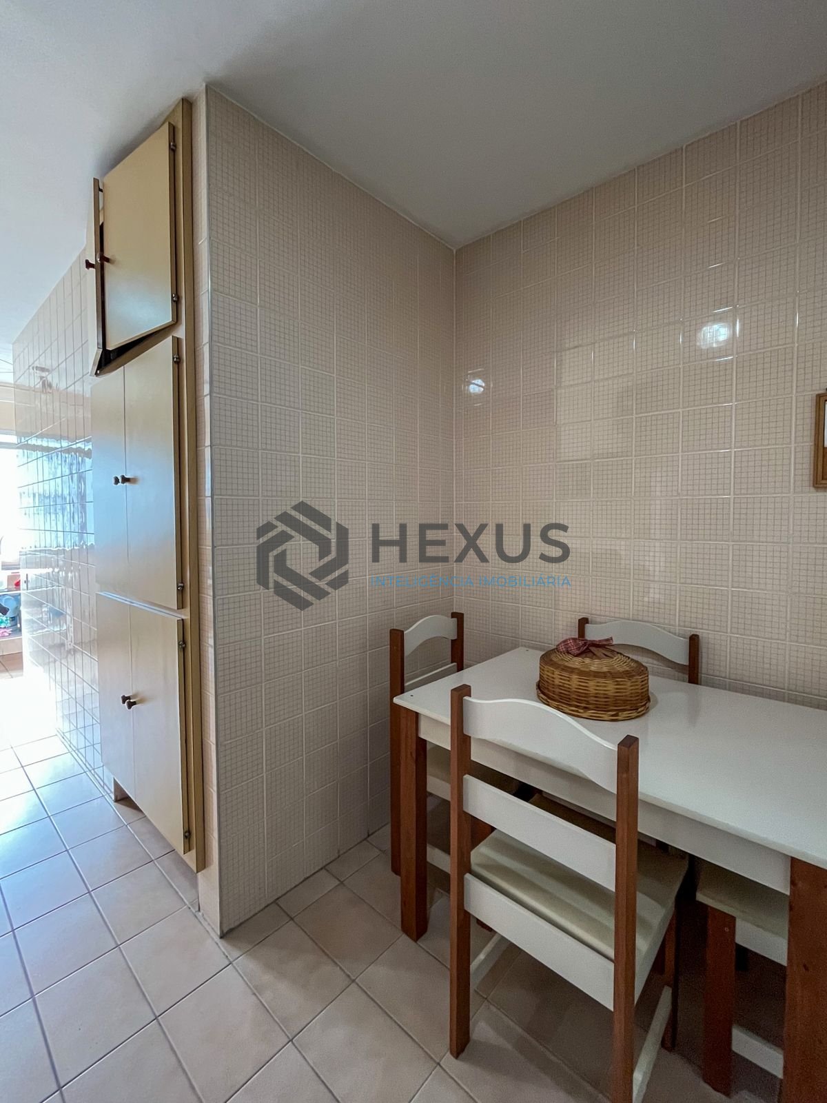 Foto 32 de Apartamento com varanda e lazer na região da Barra Funda nas Pitangueiras, Guarujá