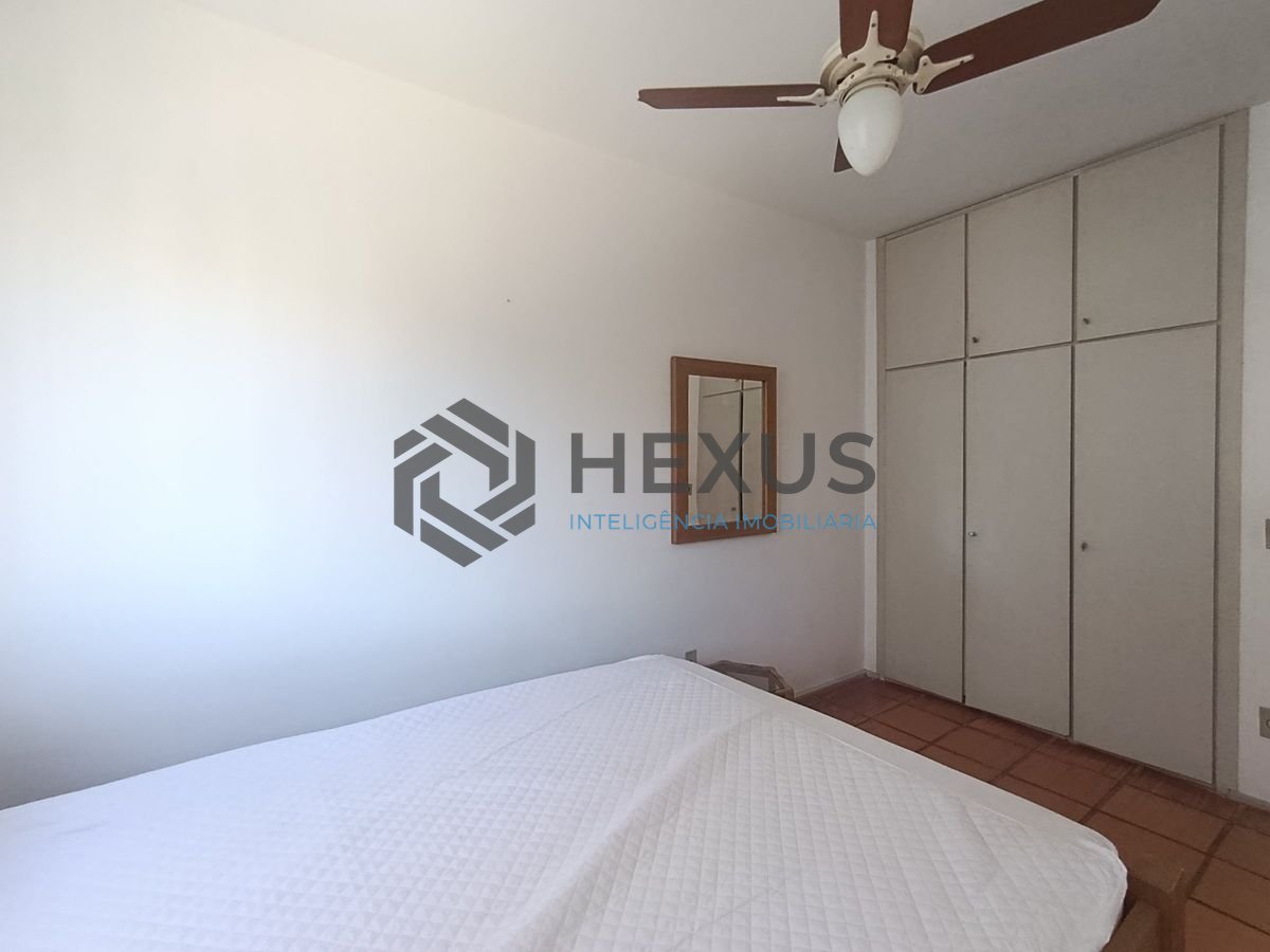 Foto 18 de Apartamento com varanda e lazer a 300m da praia na região do Tortugas na Enseada, Guarujá