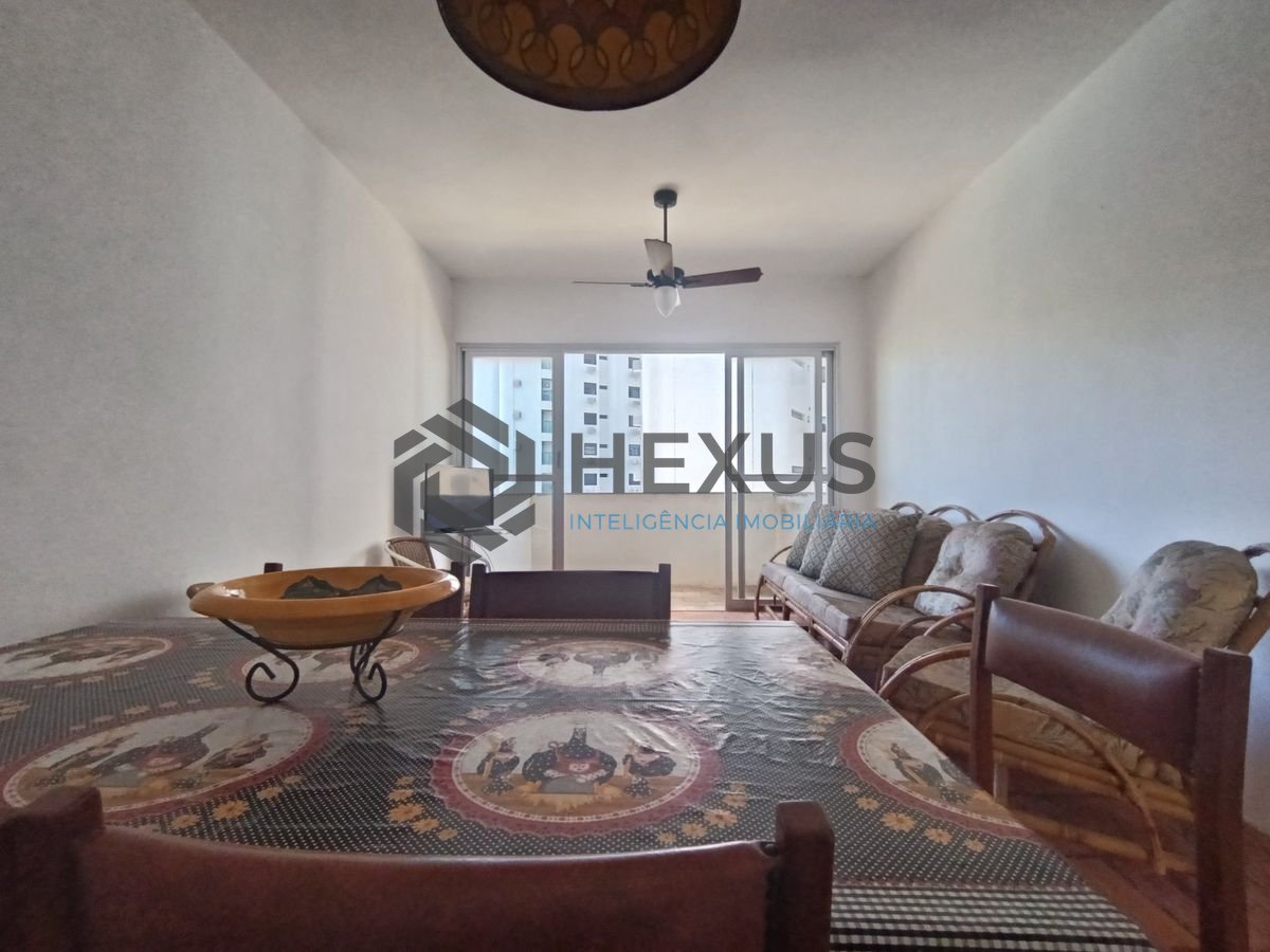 Foto 2 de Apartamento com varanda e lazer a 300m da praia na região do Tortugas na Enseada, Guarujá
