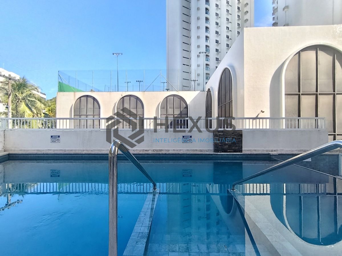 Foto 27 de Apartamento com varanda e lazer a 300m da praia na região do Tortugas na Enseada, Guarujá