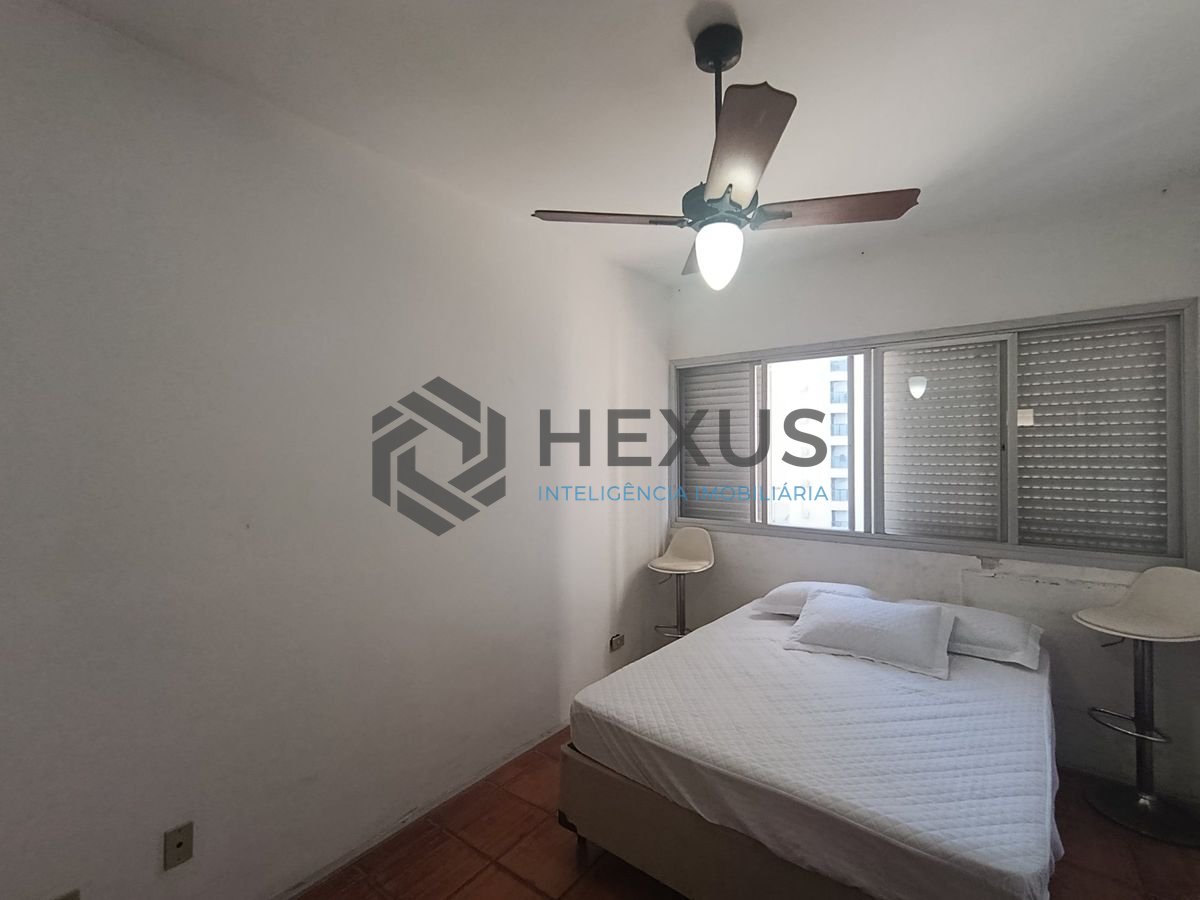 Foto 9 de Apartamento com varanda e lazer a 300m da praia na região do Tortugas na Enseada, Guarujá