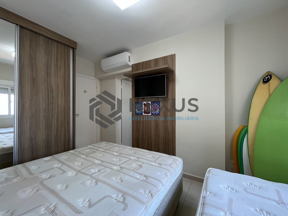 Foto 30 de Apartamento reformado frente mar com varanda gourmet vista mar e lazer nas Pitangueiras, Guarujá