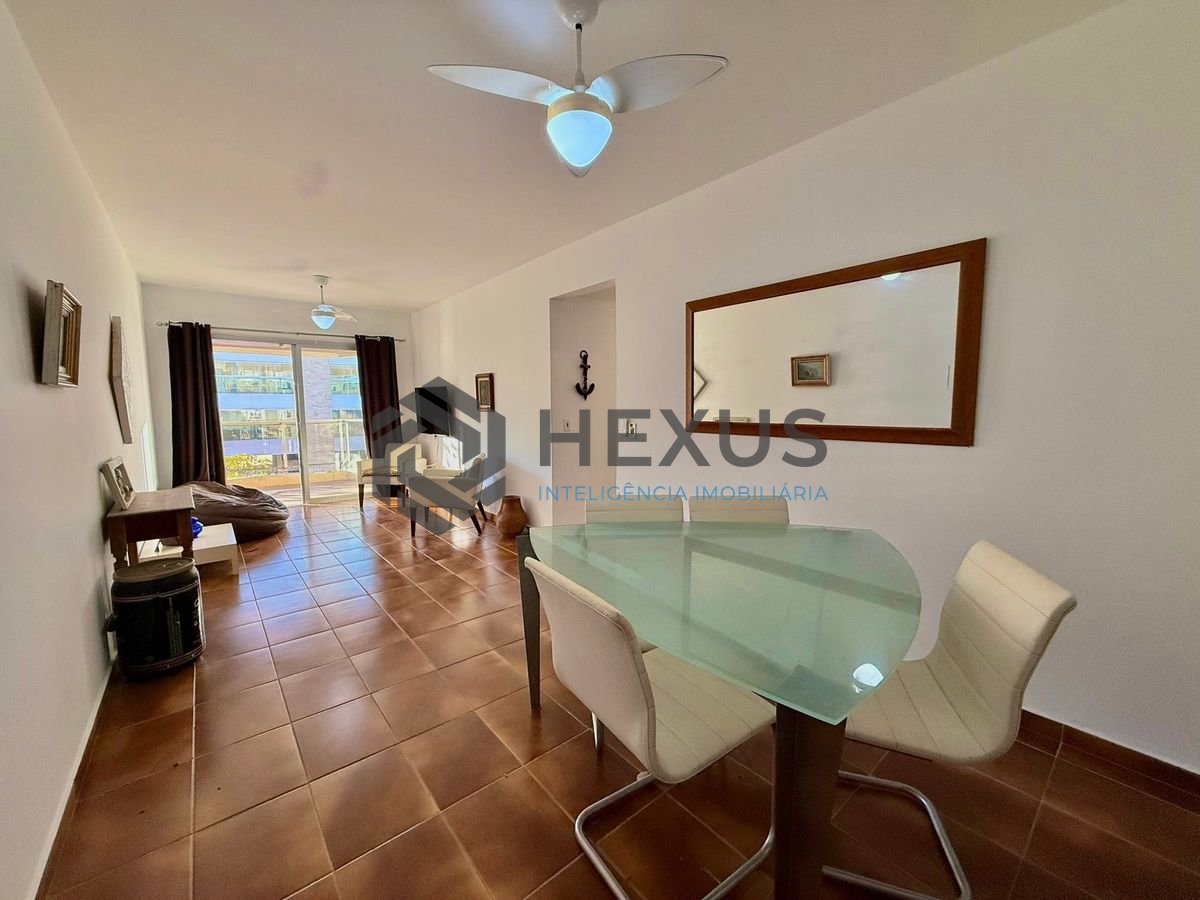 Foto 10 de Apartamento com varanda e lazer a 200m da praia na região da Acqua Mundo na Enseada, Guarujá