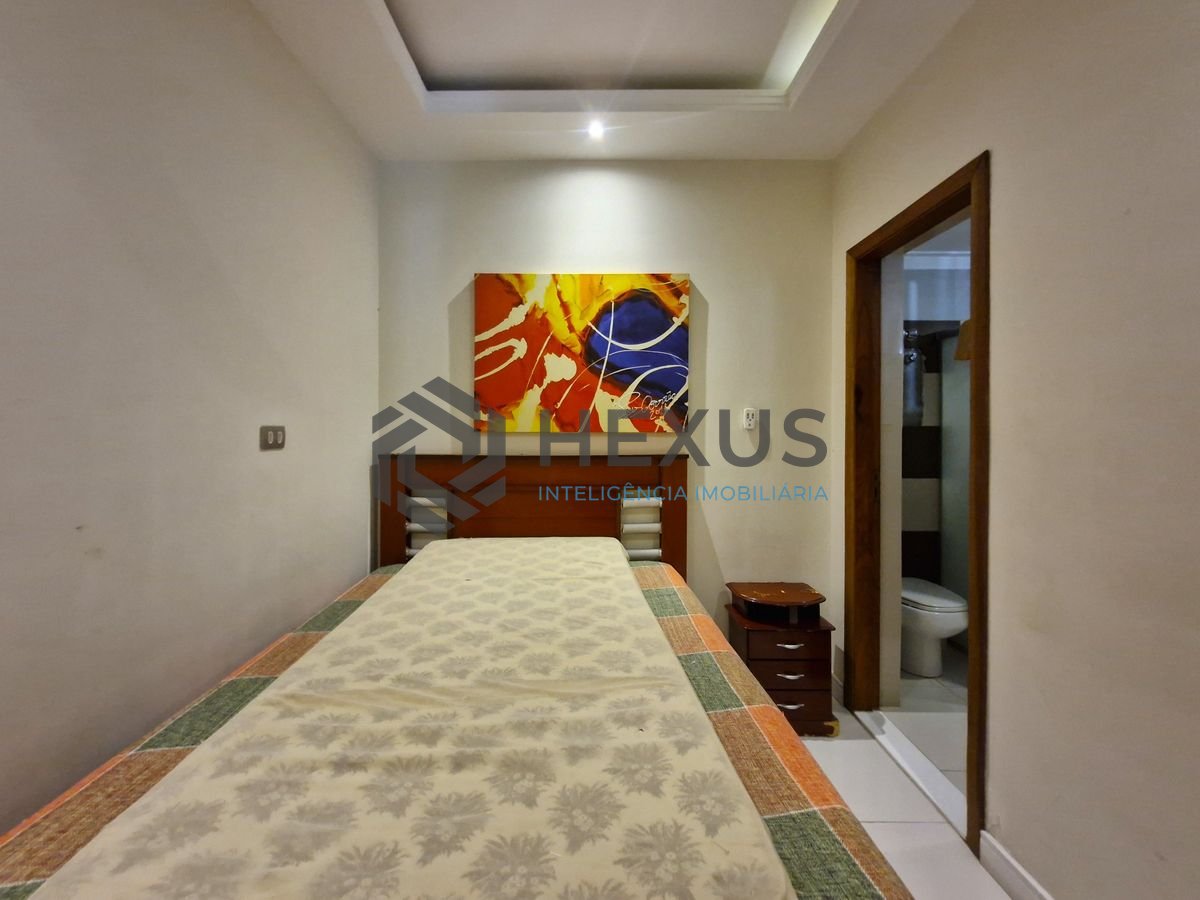 Foto 40 de Apartamento frente mar reformado com varanda vista mar nas Pitangueiras, Guarujá