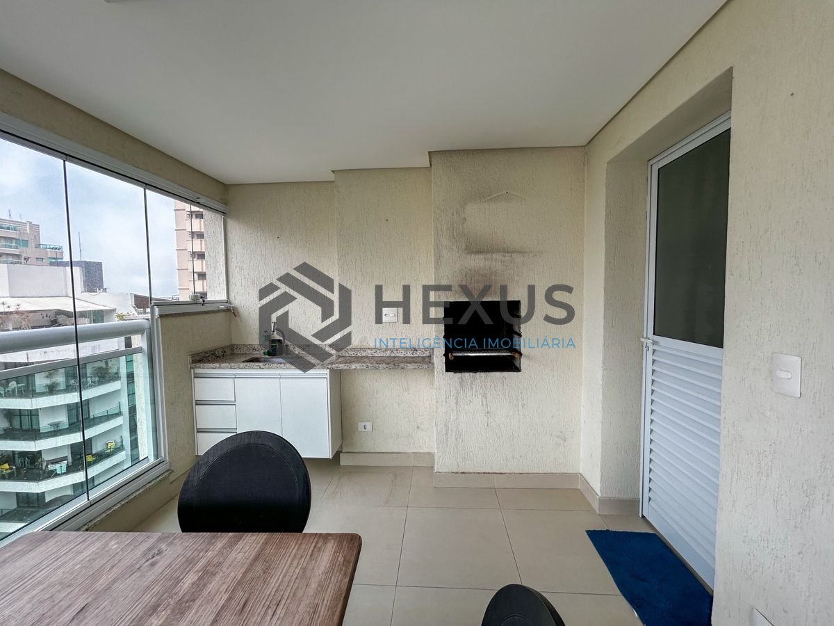 Foto 5 de Apartamento com varanda e lazer a 300m da praia na região da Brunella na Enseada, Guarujá