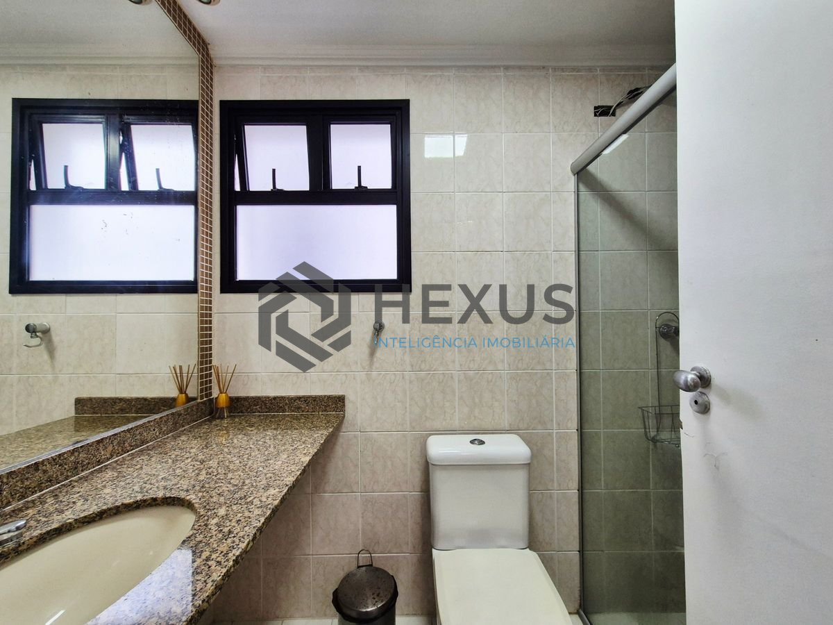 Foto 20 de Apartamento com varanda vista mar e lazer nas Pitangueiras, Guarujá
