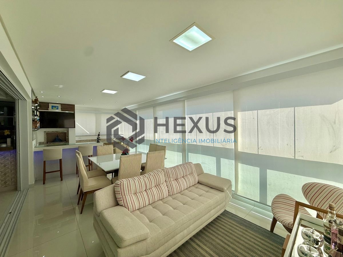 Foto 9 de Apartamento reformado com varanda gourmet vista mar e lazer a 350m da praia na região da Brunela na Enseada, Guarujá