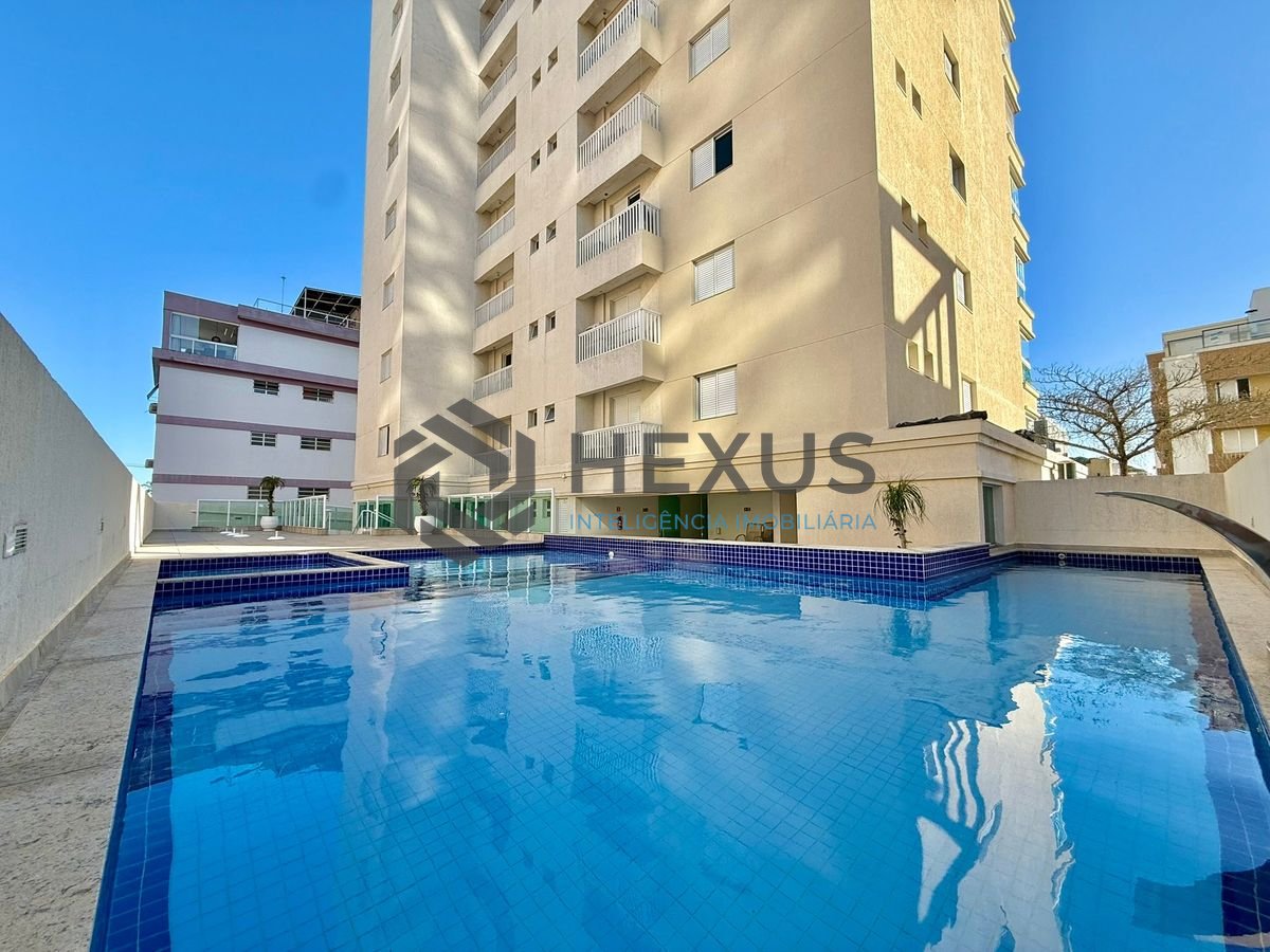 Foto 37 de Apartamento reformado com varanda gourmet vista mar e lazer a 350m da praia na região da Brunela na Enseada, Guarujá