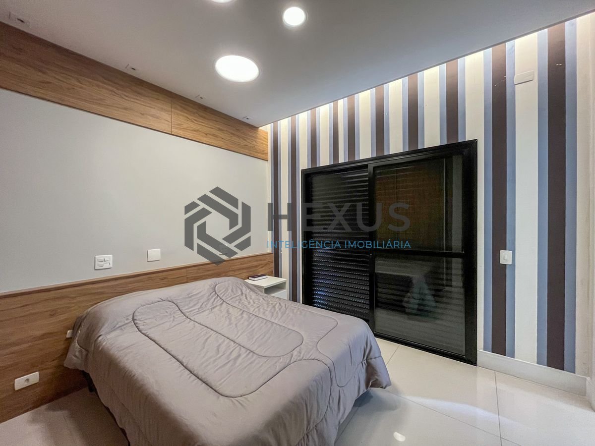 Foto 30 de Apartamento reformado com varanda e lazer a 2 quadras da praia nas Pitangueiras, Guarujá