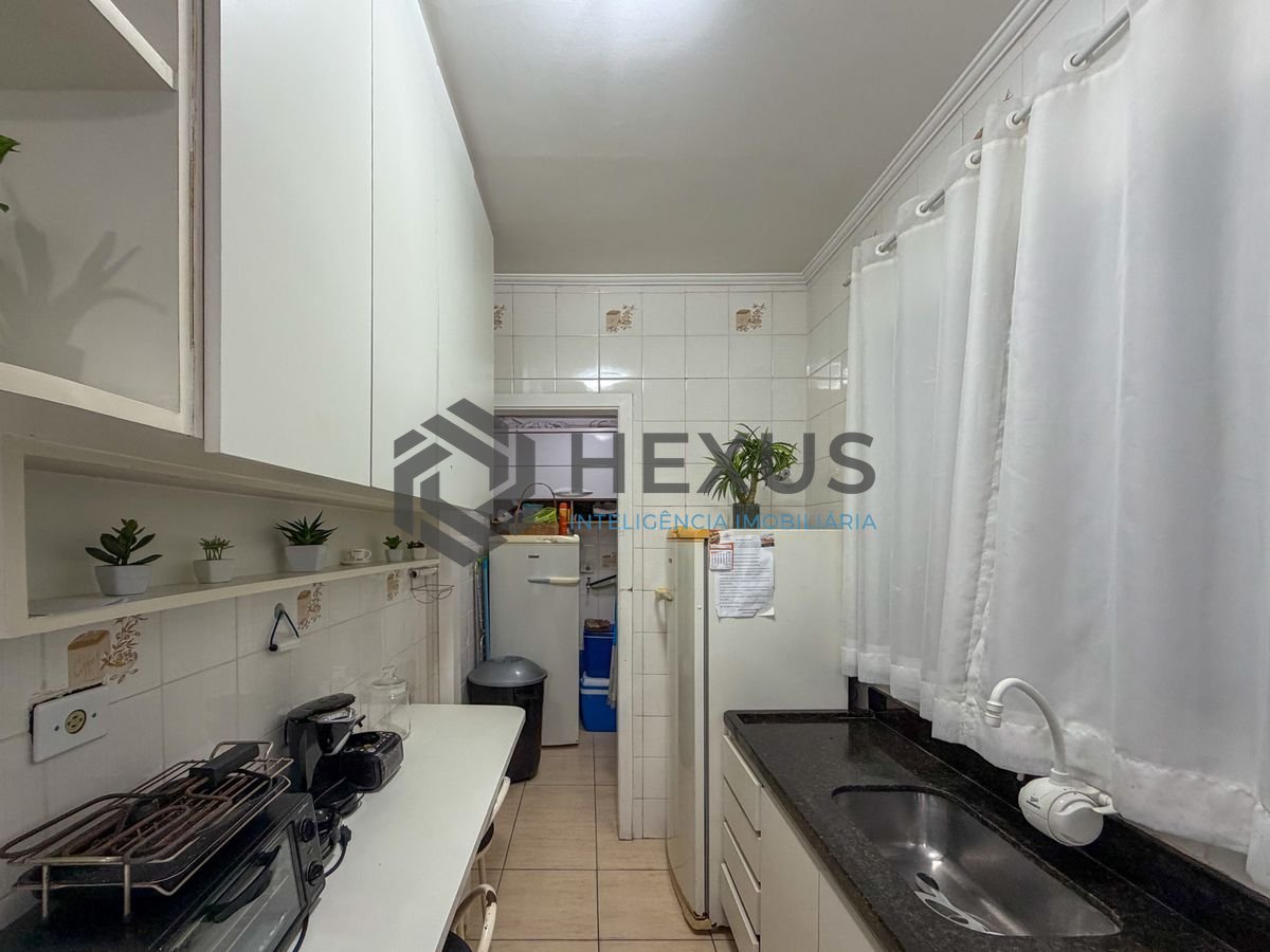 Foto 19 de Apartamento com varanda e lazer a 500m da praia na região da Região da Feira no Jardim Astúrias, Guarujá