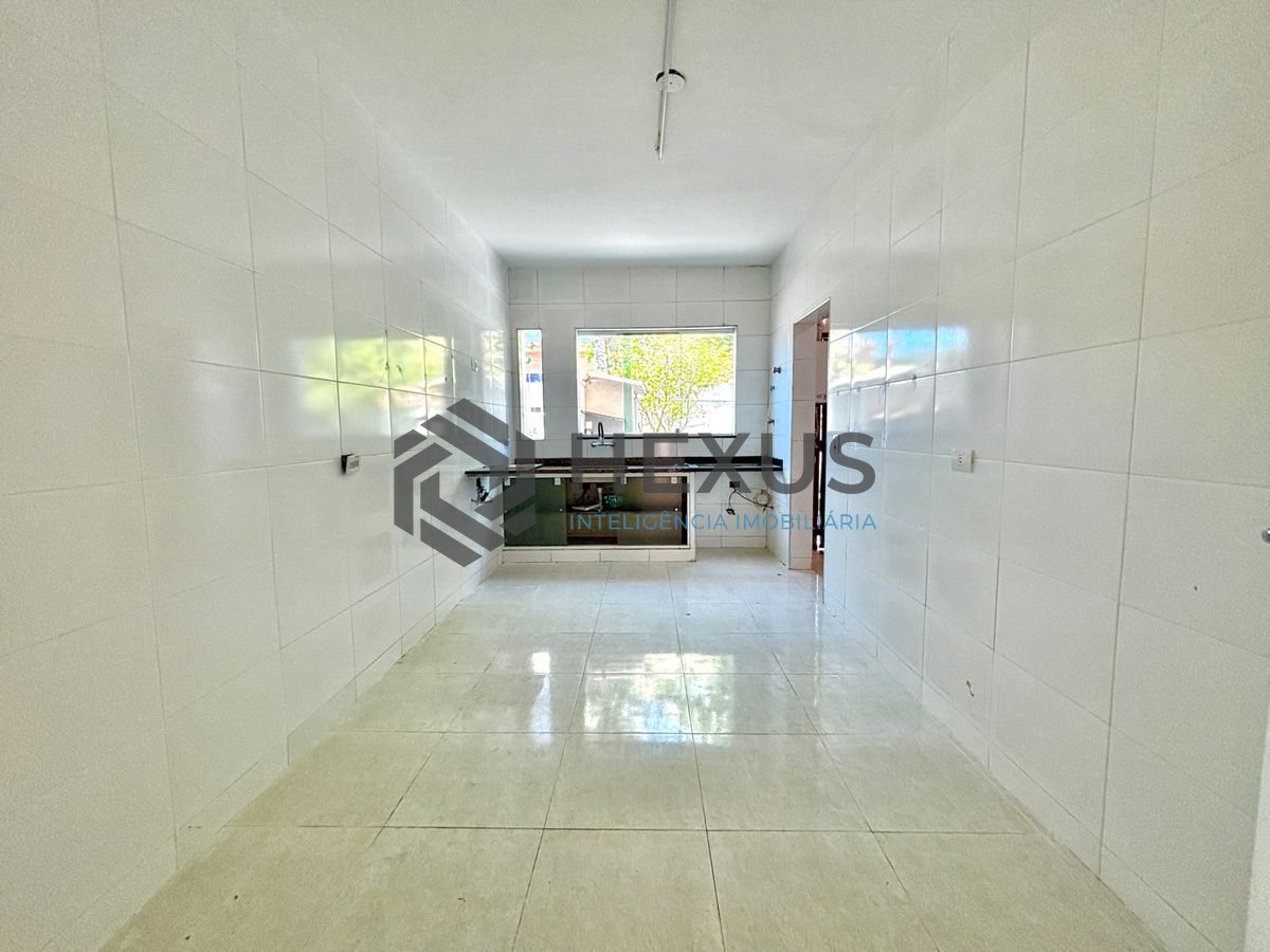 Foto 7 de Casa reformada com piscina e área gourmet no Jardim Acapulco, Guarujá