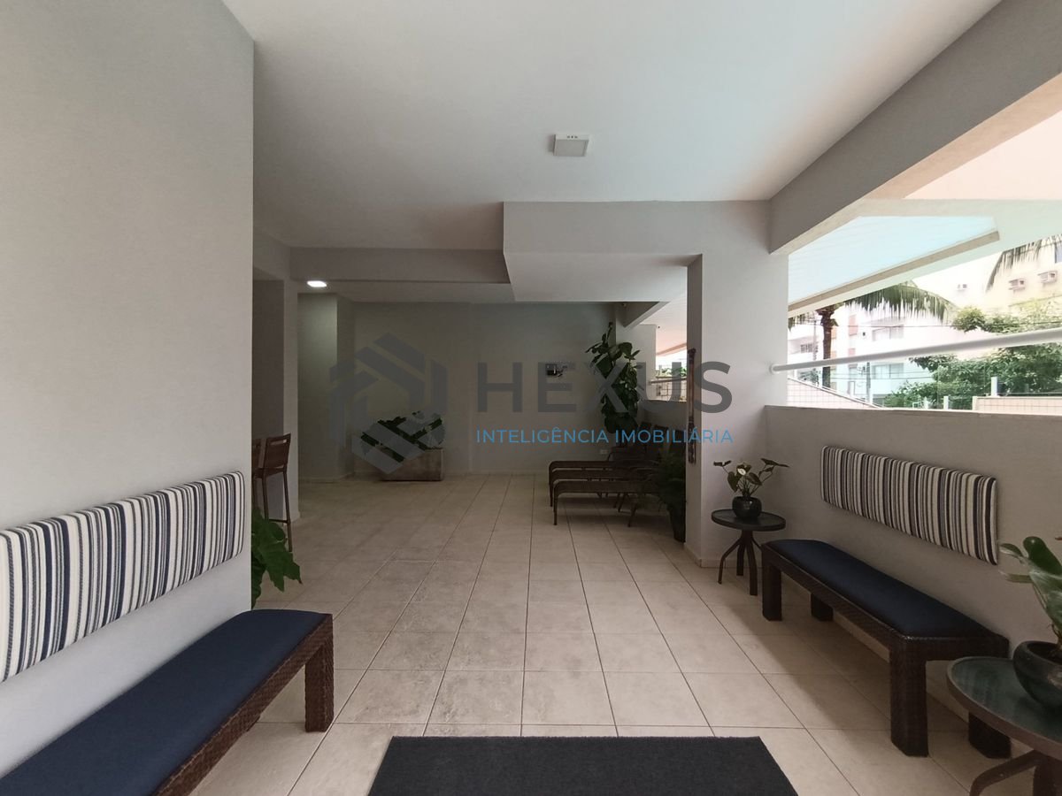 Foto 24 de Apartamento reformado com varanda e lazer a 400m da praia na Enseada, Guarujá