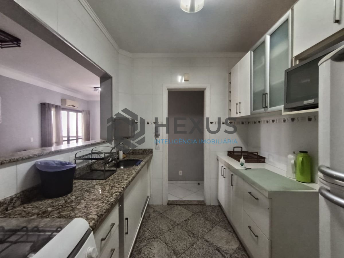 Foto 22 de Apartamento com varanda e lazer na Enseada, Guarujá