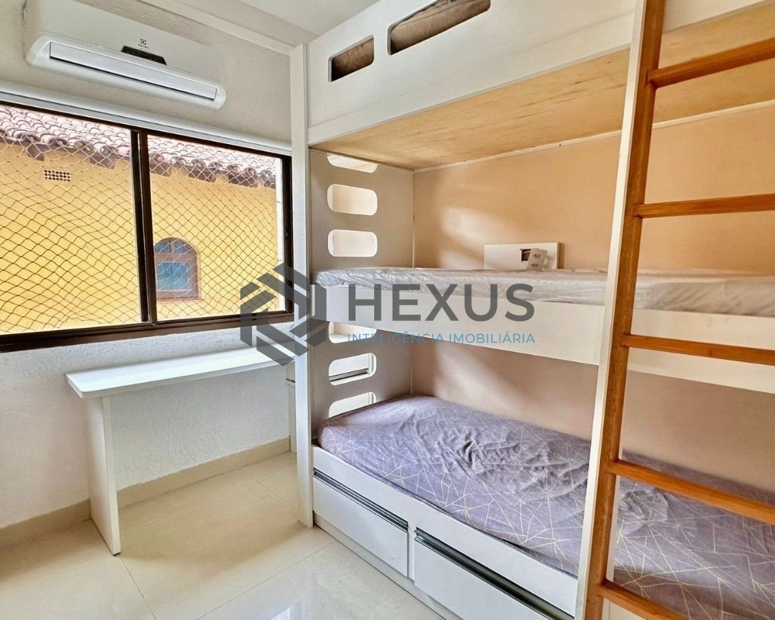 Foto 8 de Apartamento à Venda na Praia da Enseada - Guarujá-SP