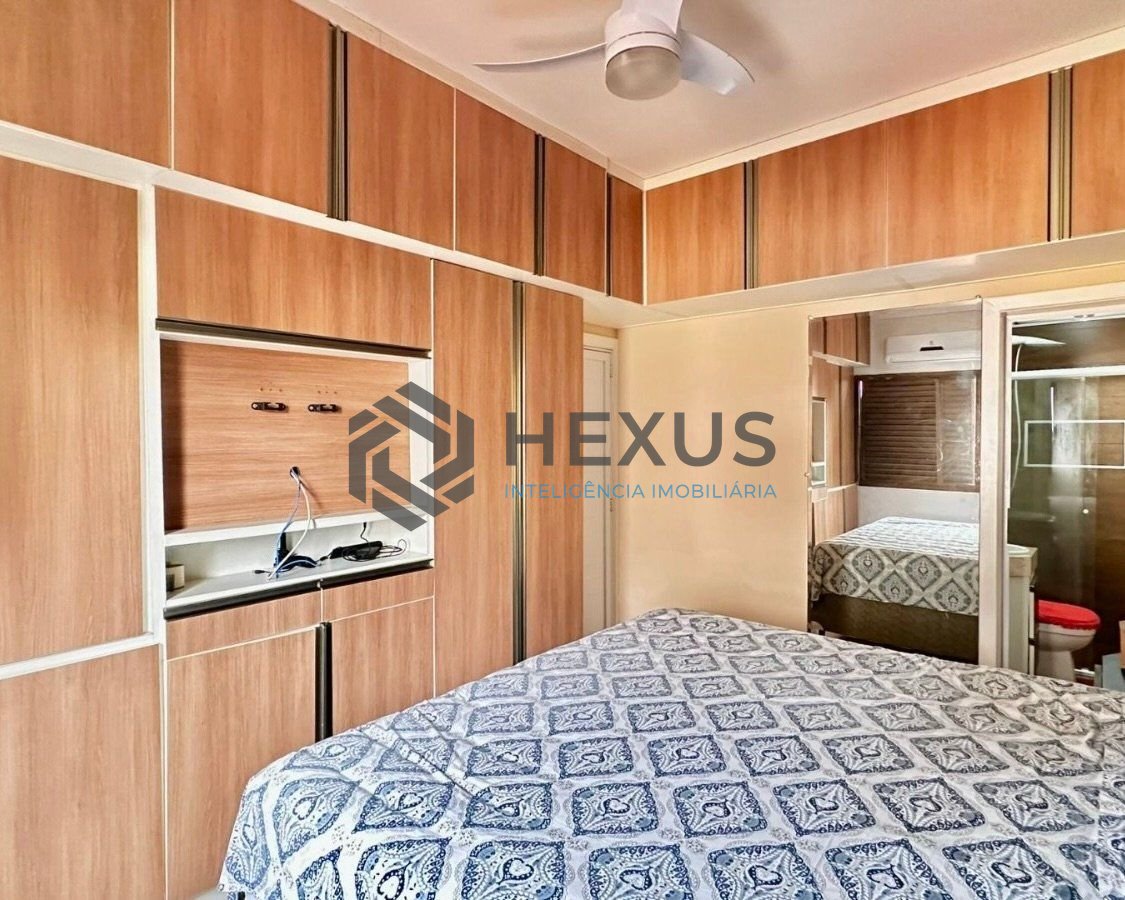 Foto 12 de Apartamento à Venda na Praia da Enseada - Guarujá-SP