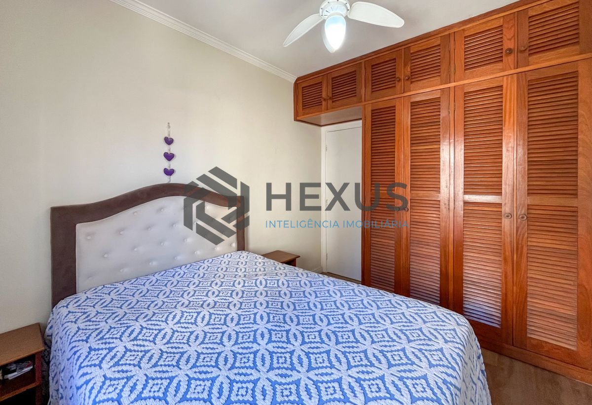 Foto 13 de Apartamento com varanda na região da Brunella na Enseada, Guarujá