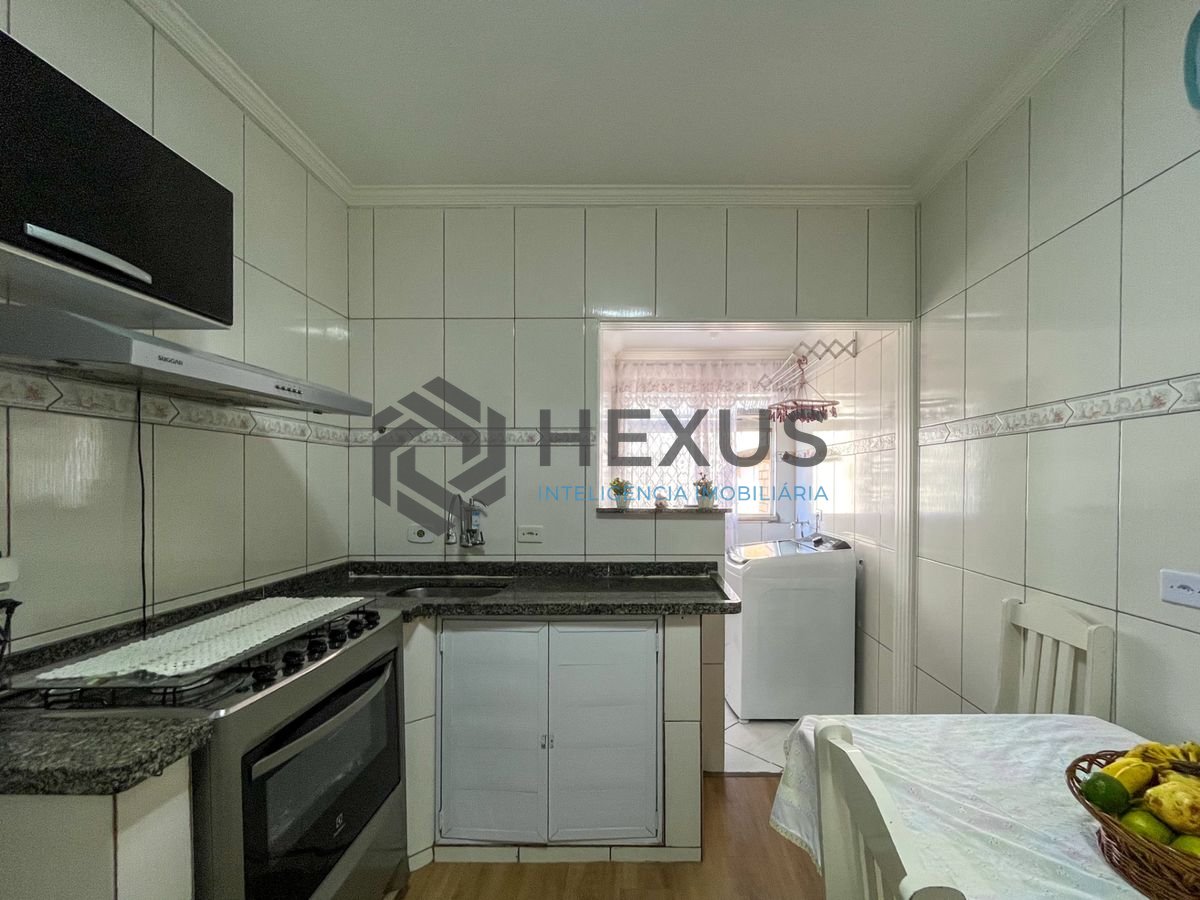 Foto 20 de Apartamento com varanda na região da Brunella na Enseada, Guarujá